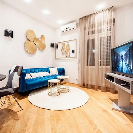 Studio Apartman Blanka Split Bagian luar foto