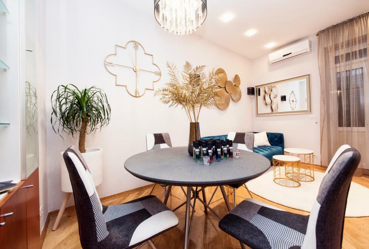 Studio Apartman Blanka Split Bagian luar foto